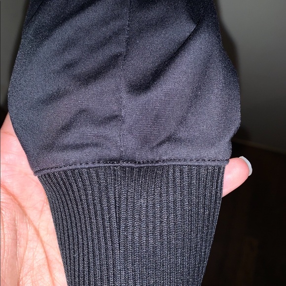 🔥2 for $30🔥 Women’s Adidas Track Jacket - Picture 3 of 5